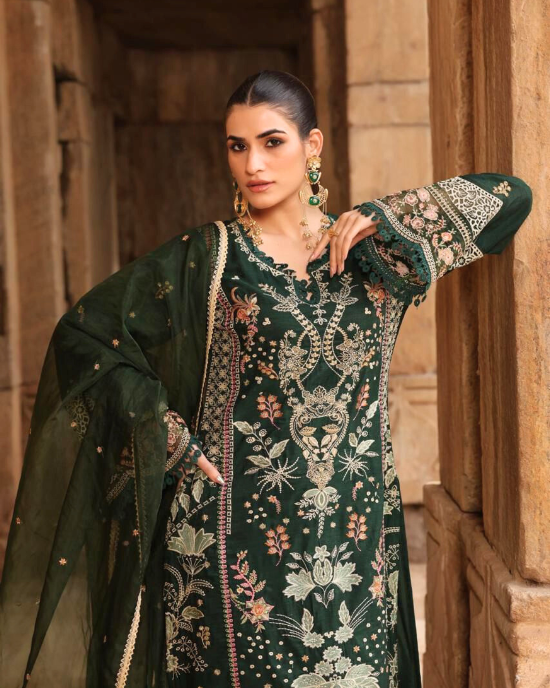 Regal Essence Heavy Embroidered Pure Tissue Suit