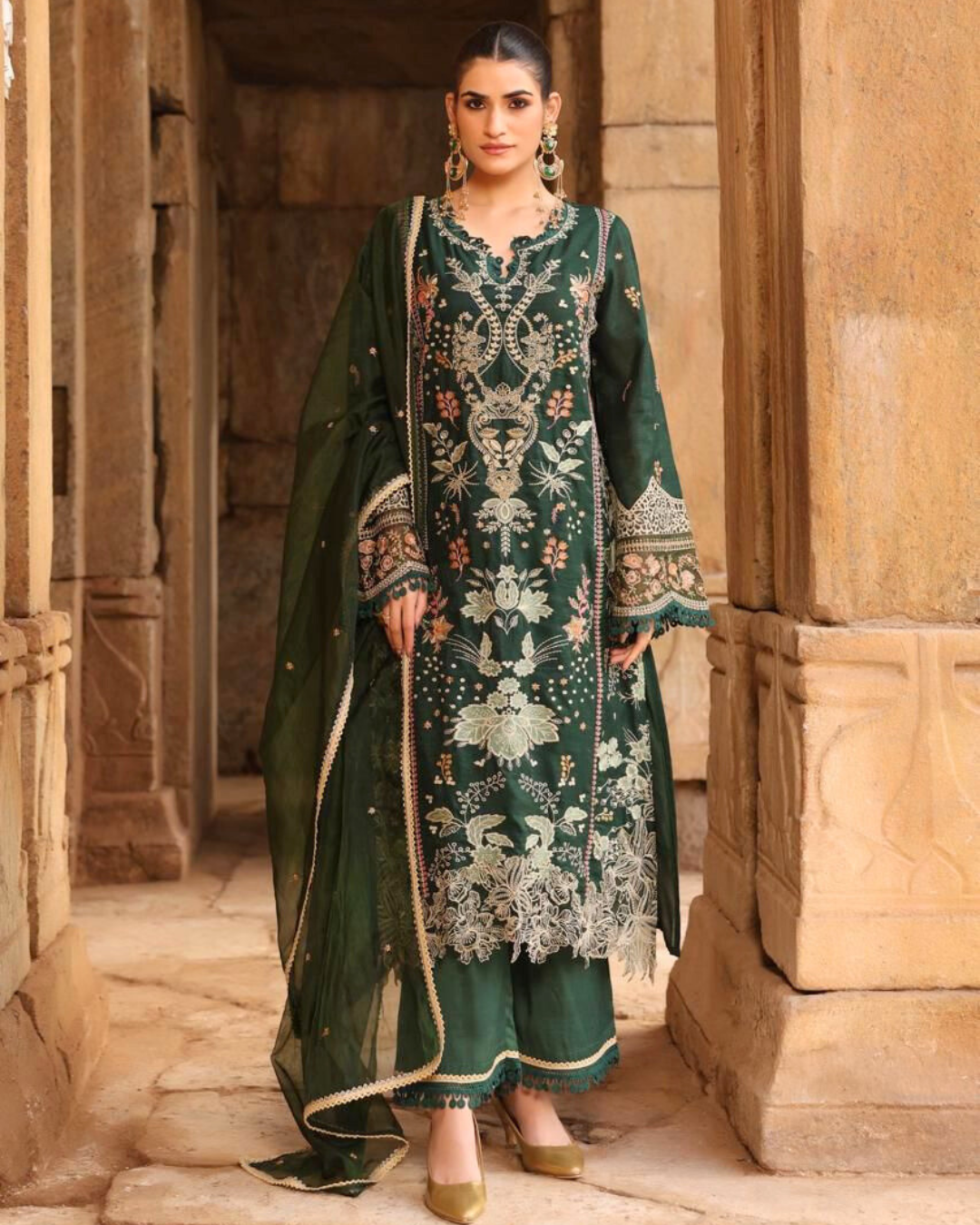 Regal Essence Heavy Embroidered Pure Tissue Suit