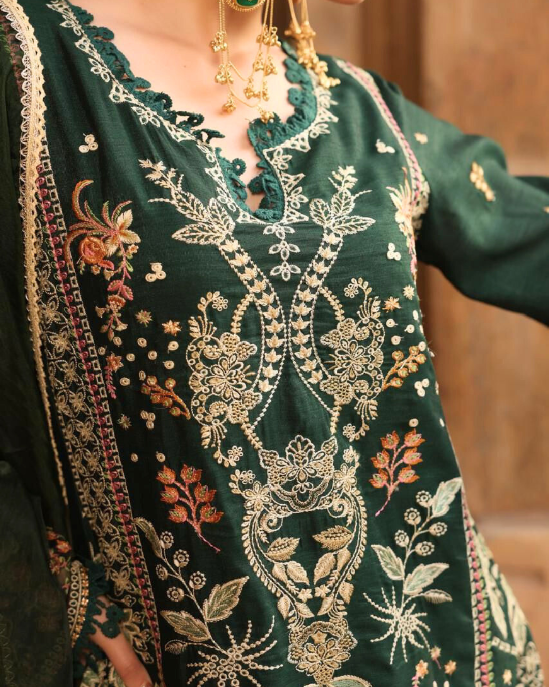 Regal Essence Heavy Embroidered Pure Tissue Suit