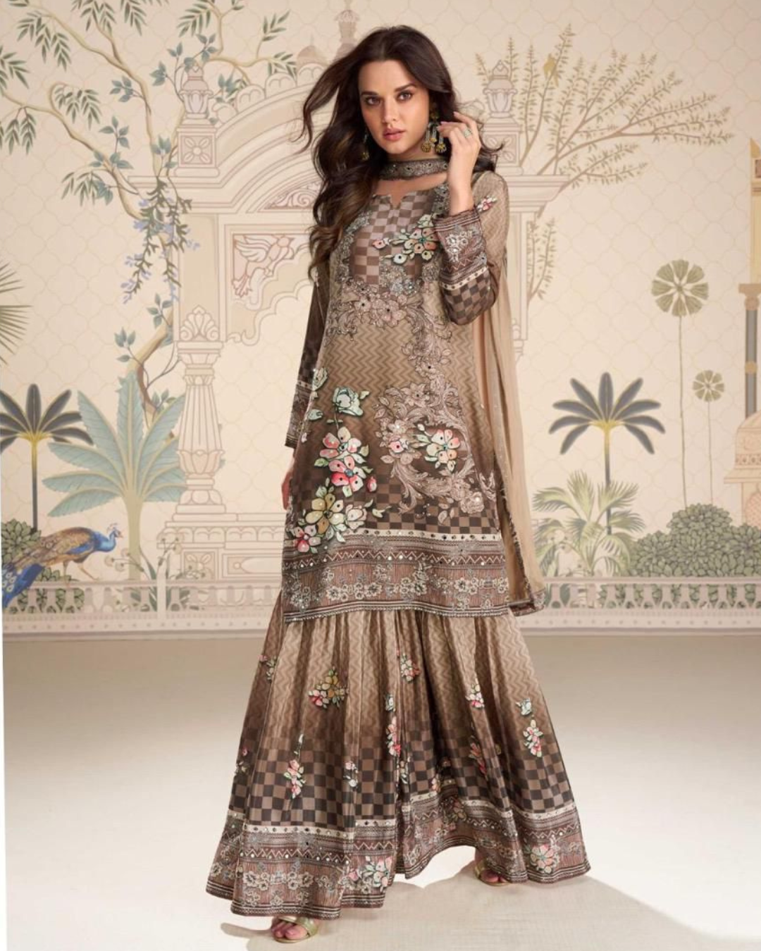 Premium Crepe Hand Mirror Garara Set