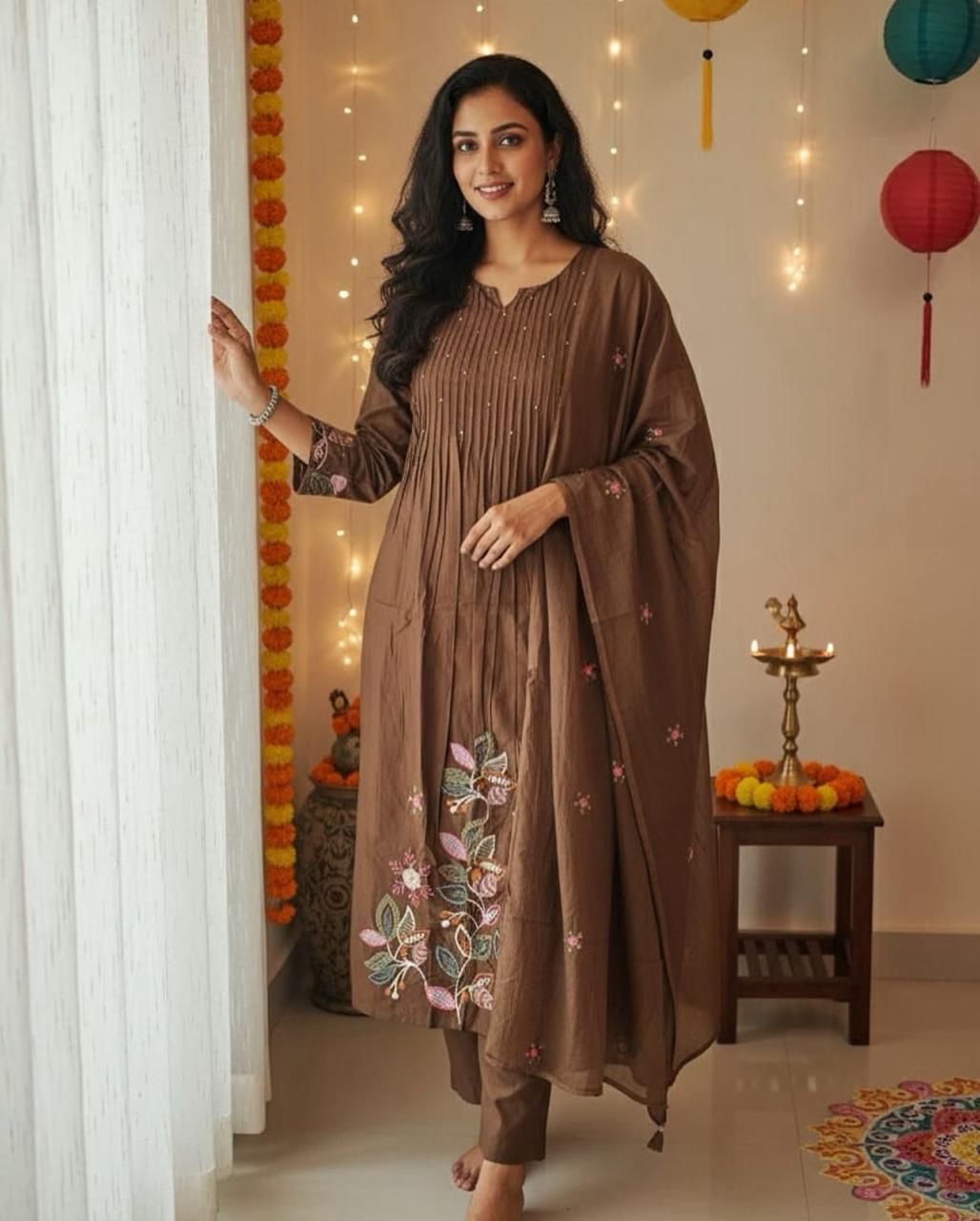 Elegant cotton suit