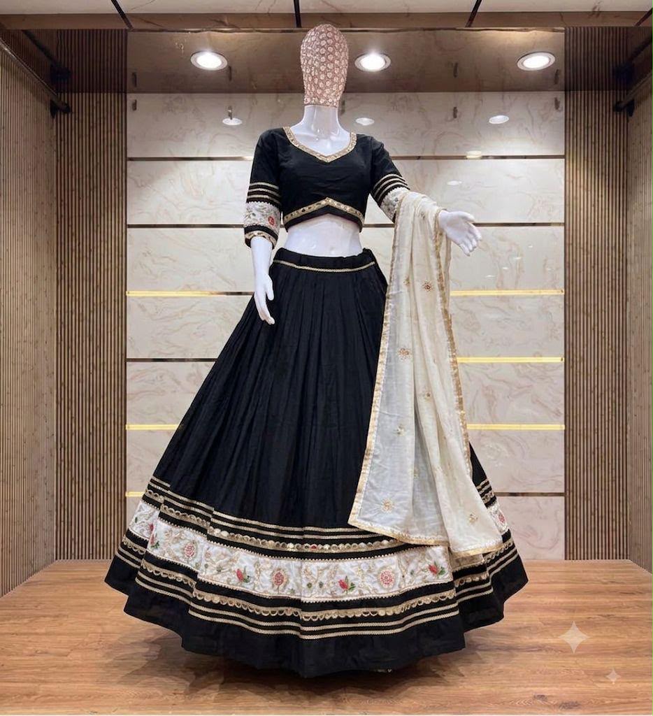 Traditional lahenga