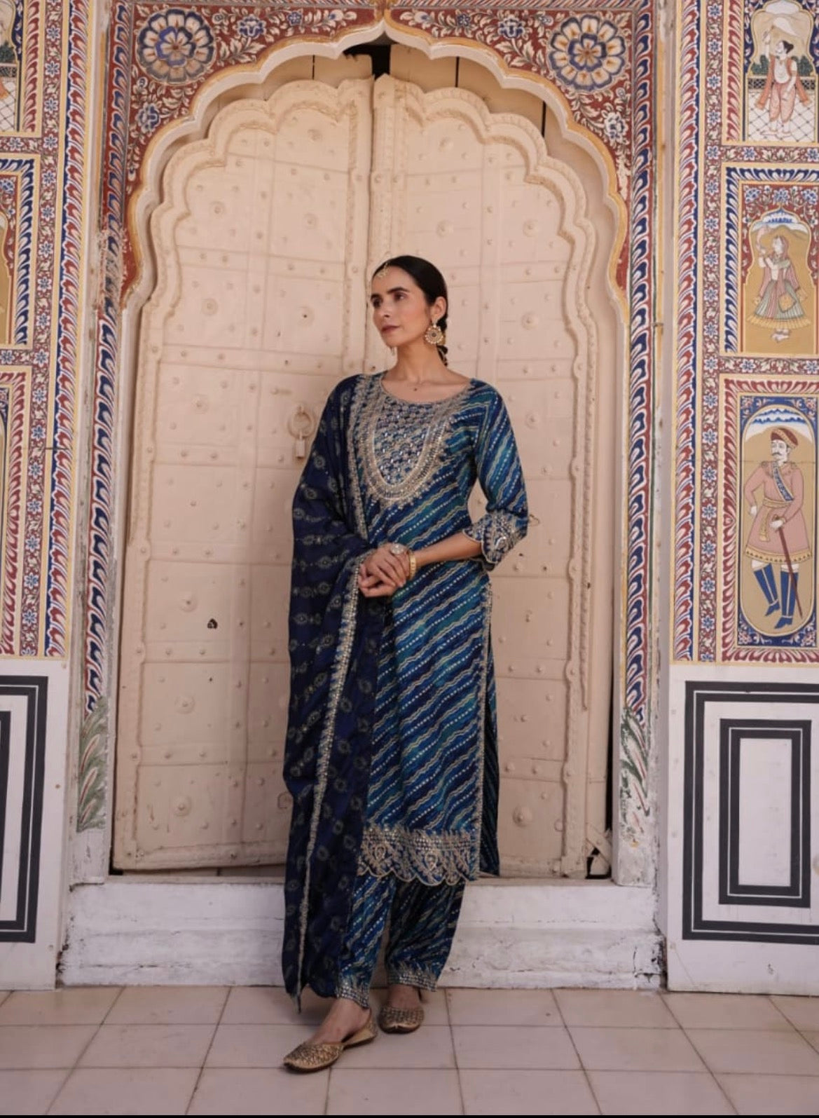 Rayon Embroidered Kurta Pant Dupatta Set